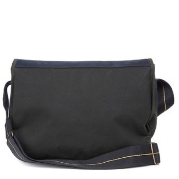 NWT BARBOUR icons waxed cotton messenger bag - Picture 4 of 6